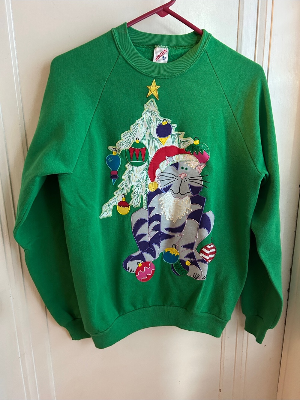 Jerzees Green Christmas Cat Appliqué Crewneck Sweater